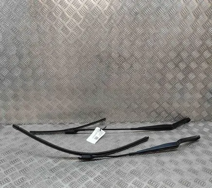 Jaguar XF X260 Windshield/front glass wiper blade GX7317526BC GX7317526AC