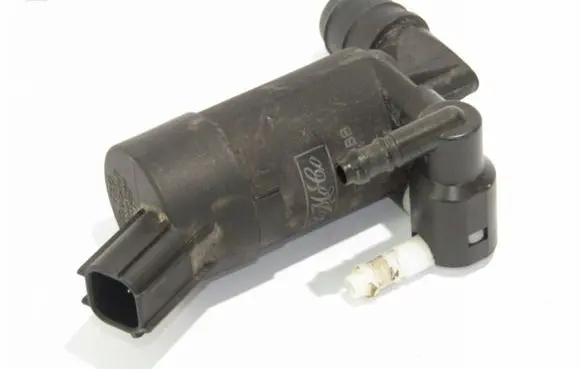 Ford Focus Windscreen/windshield washer pump BV6117K624BB