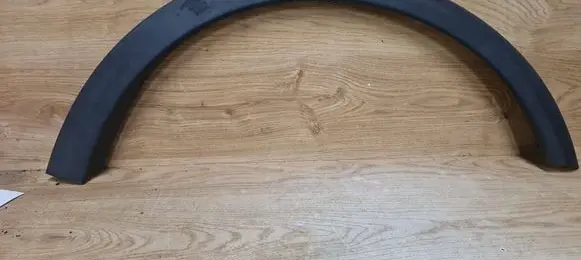 Volvo C30 Front arch trim 31283125