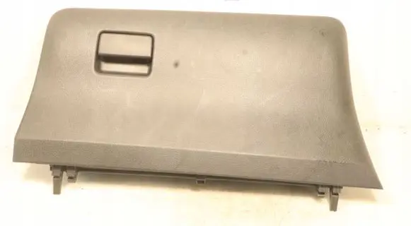 Toyota Yaris Glove box