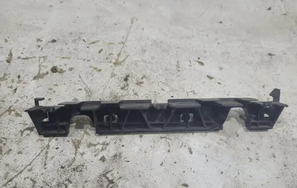 Mercedes-Benz E W238 Fender mounting bracket A2386980300
