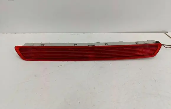 Skoda Fabia Mk2 (5J) Third/center stoplight 5J9945097 2109S4