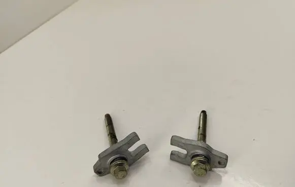 Renault Trafic III (X82) Fuel Injector clamp holder