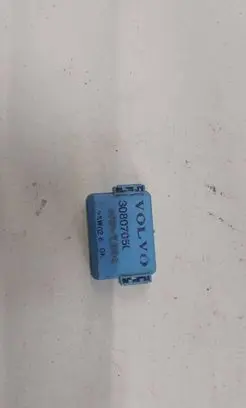 Volvo S40, V40 Fuse box set 30807050