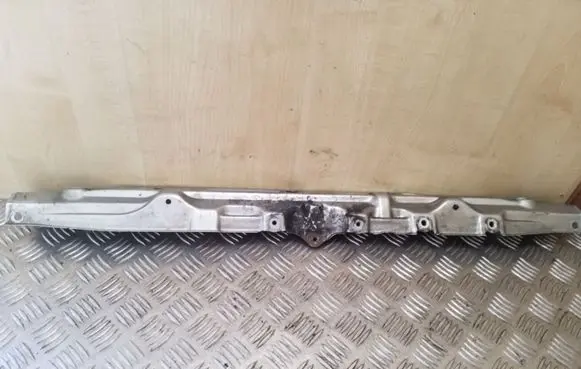 Radiator support slam panel bracket