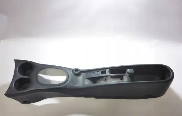 Nissan Note (E12) Center console 