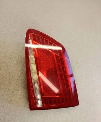 Volkswagen PASSAT B7 Tailgate rear/tail lights 179835