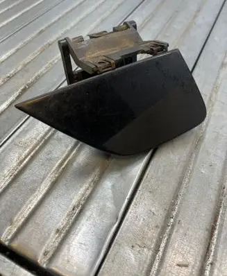 BMW 7 E65 E66 Headlight washer spray nozzle cap/cover 7015024