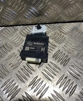 Subaru Legacy VII Light module LCM 84051AN001