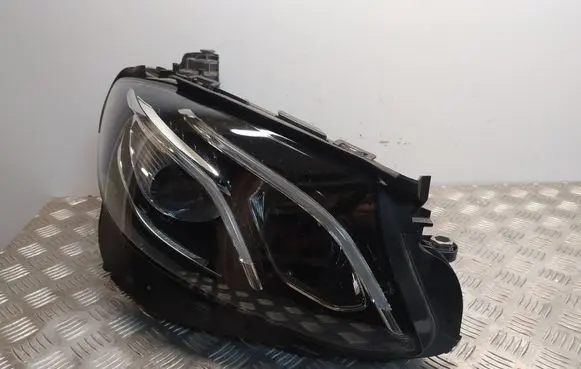 Mercedes-Benz E W213 Headlight/headlamp A2139064004