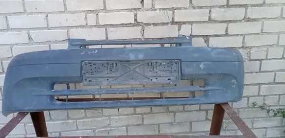Renault Kangoo I Front bumper 7700307057