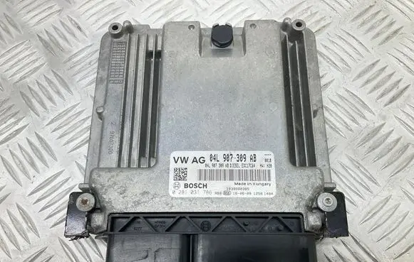 Audi Q3 8U Engine control unit/module ECU 04L907309AB
