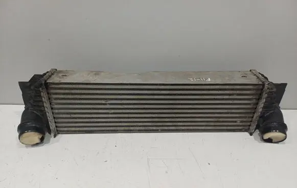 BMW 5 F10 F11 Intercooler radiator 7805629 R7368003