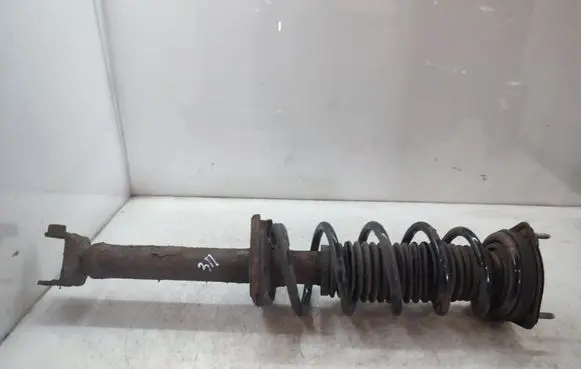 Infiniti Q50 Rear shock absorber with coil spring 