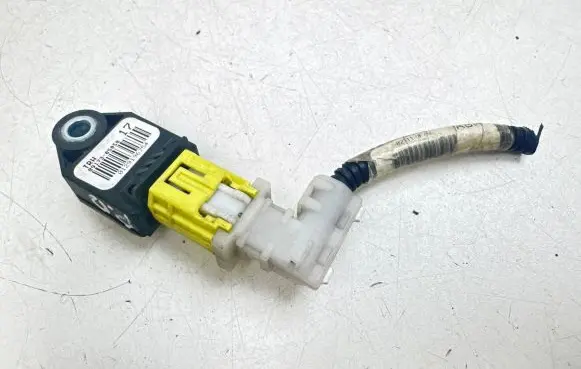 Toyota Verso Airbag deployment crash/impact sensor 8917305050 0129196754