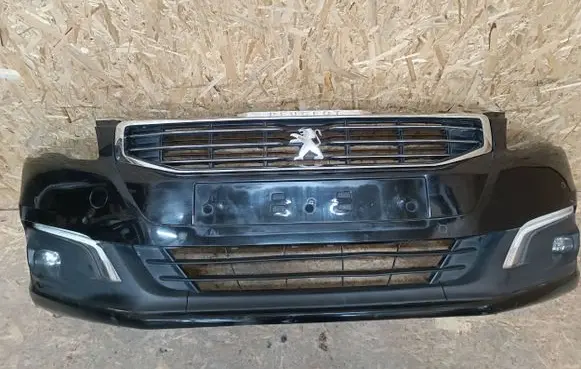 Peugeot 508 Front bumper