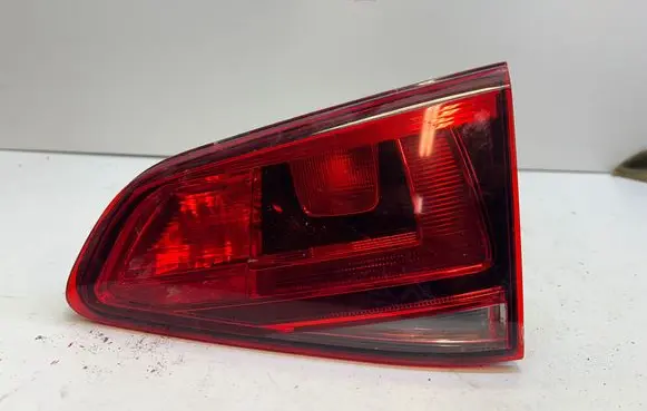Volkswagen Golf VII Tailgate rear/tail lights 5G0945094T 90029156
