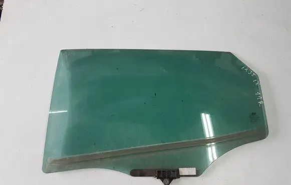 Hyundai ix35 Rear door window glass
