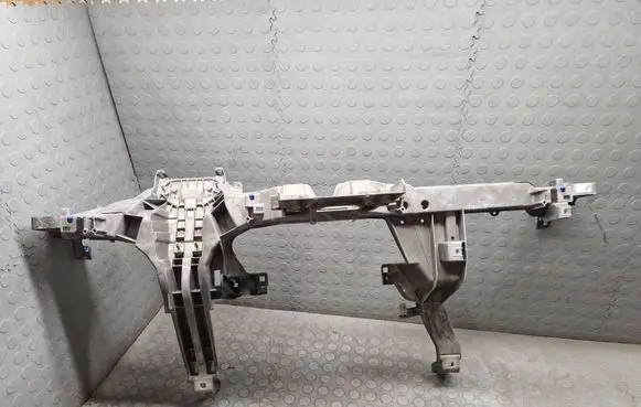 BMW i3 Dashboard cross member/frame bar 9265944