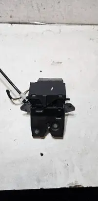 Mercedes-Benz E W211 Loading door lock A1717500085 A1717500185