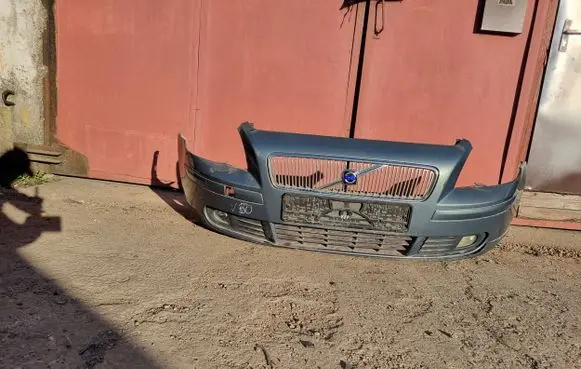 Volvo V50 Front bumper