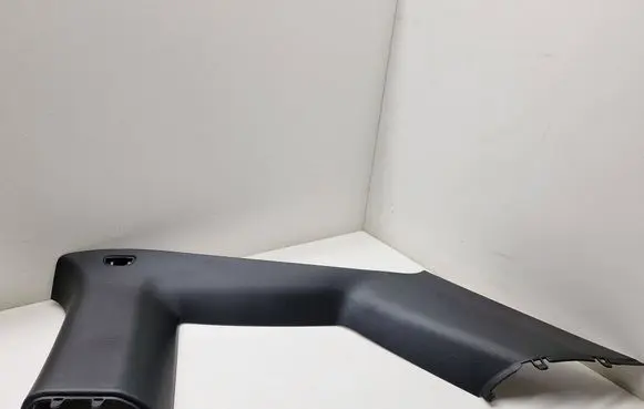 BMW i3 (C) pillar trim 7275670