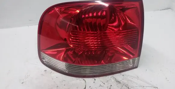Volkswagen Touareg I Rear/tail lights 7L6945095K 010504 7L6945257