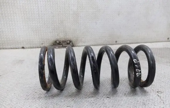 Audi A4 S4 B5 8D Rear coil spring