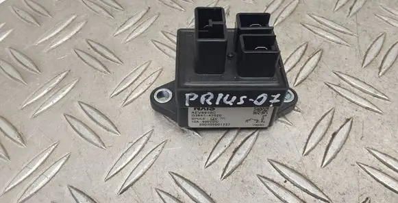 Toyota Prius (NHW20) Other relay G384147020
