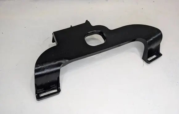 Front bumper mounting bracket