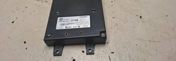 Volkswagen PASSAT B6 Phone control unit/module 3C0035729E 00103FE84955 N342Z276