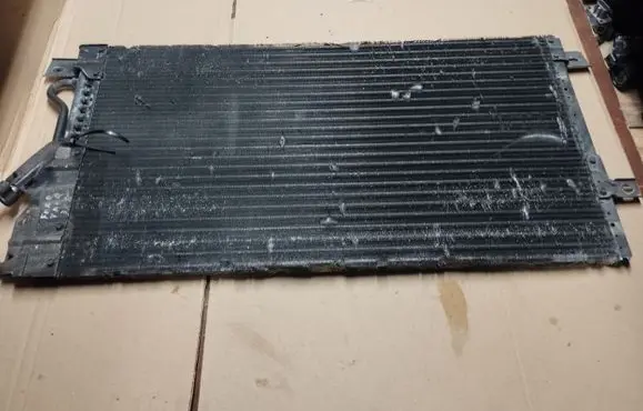 Ford Taurus A/C cooling radiator (condenser)