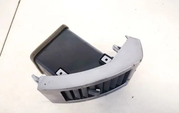 Mitsubishi Outlander Dash center air vent grill 8030a024zz