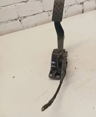 Volkswagen Transporter - Caravelle T5 Accelerator throttle pedal 6PV00849503 7H1721503