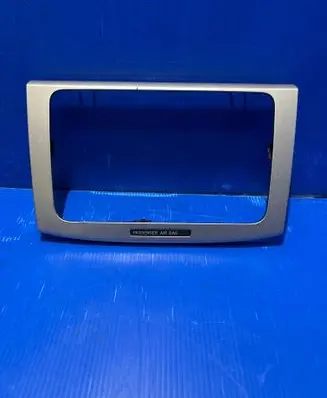 Volkswagen PASSAT B6 Radio/GPS head unit trim 3C0858069AE