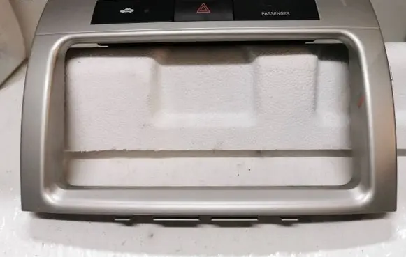 Toyota Corolla Verso AR10 Radio/GPS head unit trim 554170F010