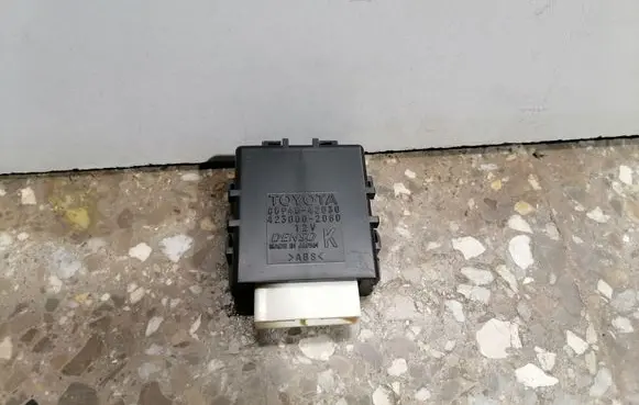 Lexus NX Window control relay 8594042030