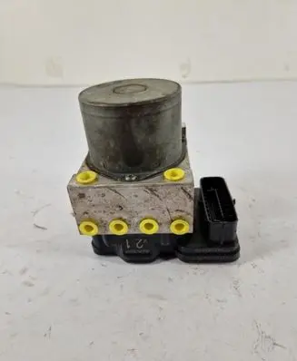 Toyota RAV 4 (XA40) ABS Pump 1339200470