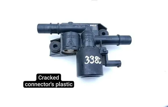 Porsche Panamera (971) Turbo solenoid valve 7P5201559