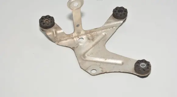 BMW 5 F10 F11 ABS pump bracket 6775355