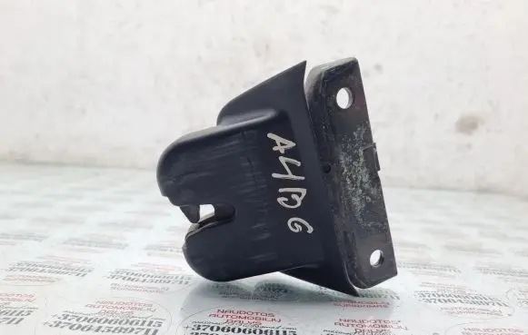 Audi A4 S4 B6 8E 8H Tailgate/trunk/boot lock/catch/latch 8E9827520