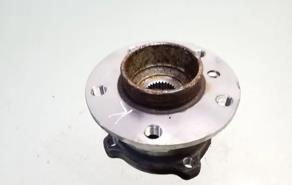 BMW X5 F15 Rear wheel hub