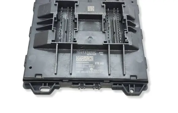 Volkswagen Transporter - Caravelle T6 Comfort/convenience module 7E0937090C BCMPQ25 1700061976