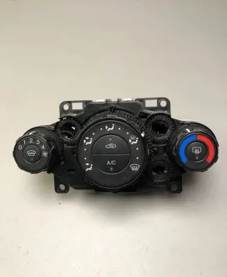 Ford Fiesta Climate control unit 8A6119980BE