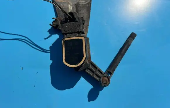 Mercedes-Benz E W212 Headlight/headlamp level sensor A0045426518 0262