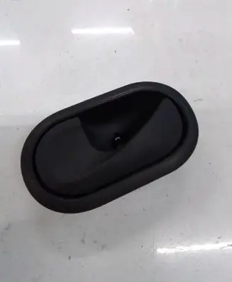 Renault Master III Front door interior handle 21030310579