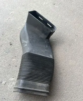 Audi A4 S4 B5 8D Air intake hose/pipe 8BD0129617A 8D0129617E