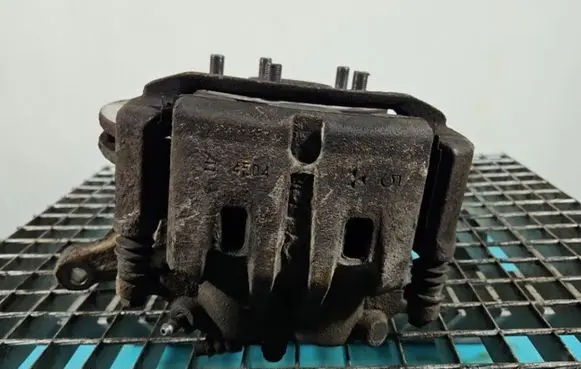 Nissan X-Trail T30 Front brake caliper IMPRK1371880