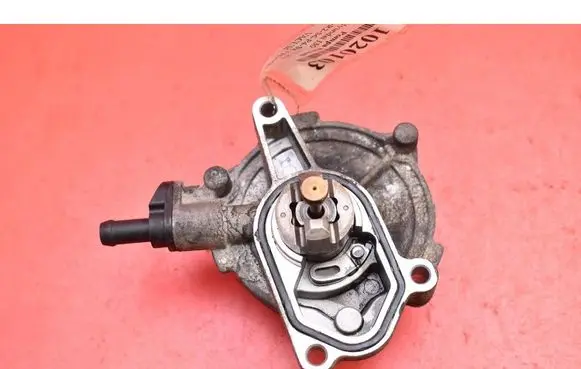 Hyundai i30 Vacuum pump