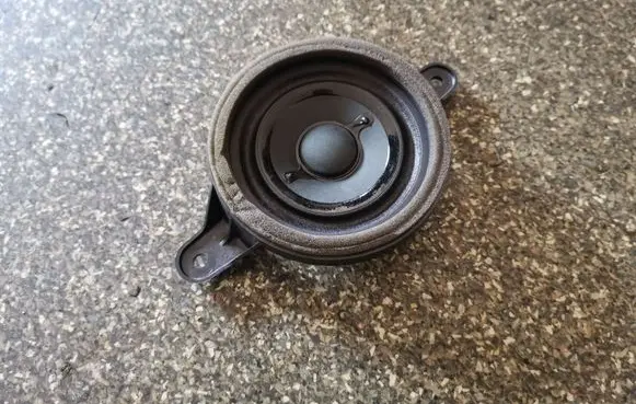 Audi A6 S6 C7 4G Front door speaker 4G0035454